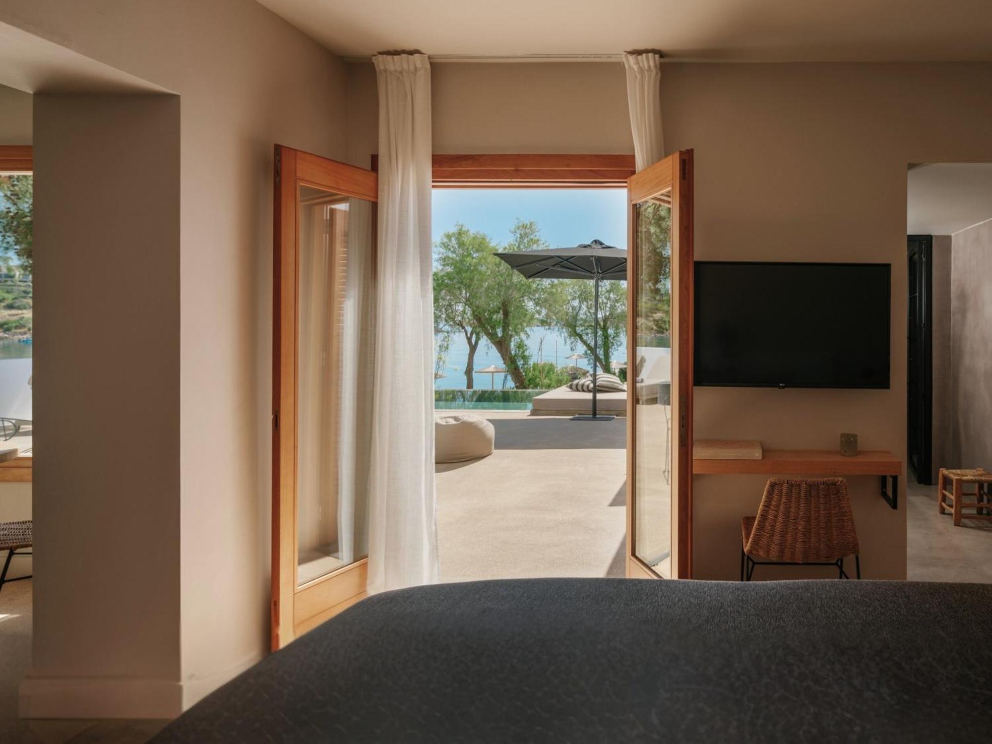 Minos Beach Art Hotel, A Member Of Design Hotels Agios Nikolaos Exterior foto