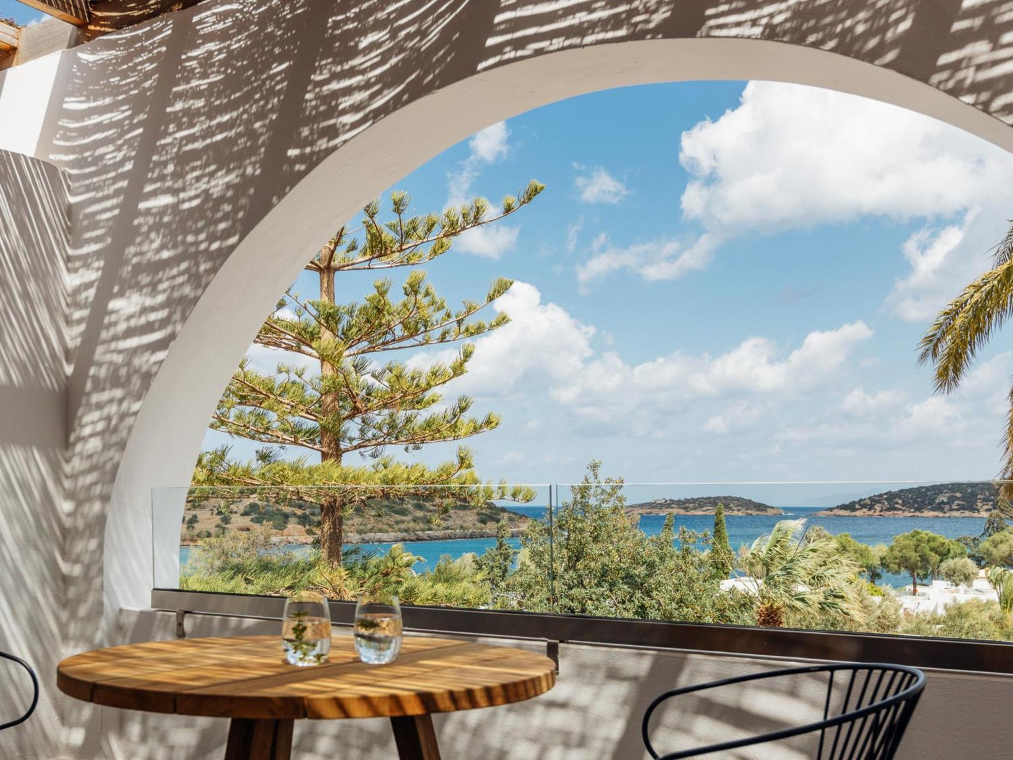 Minos Beach Art Hotel, A Member Of Design Hotels Agios Nikolaos Exterior foto
